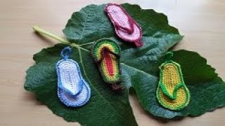 Como tejer llavero chanclas a crochet [upl. by Akinaj]