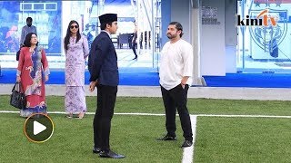 Syed Saddiq mengadap TMJ [upl. by Dam]