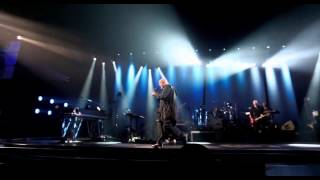 Peter Gabriel  Sledgehammer Live Back to Front Tour  London [upl. by Zubkoff]